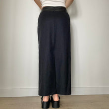 Load image into Gallery viewer, Vintage black maxi skirt - UK 8
