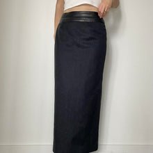 Load image into Gallery viewer, Vintage black maxi skirt - UK 8
