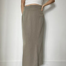 Load image into Gallery viewer, Vintage maxi skirt - UK 10
