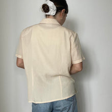 Load image into Gallery viewer, Butter yellow vintage shirt - UK 8/10
