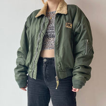 Load image into Gallery viewer, Green bomber jacket - M
