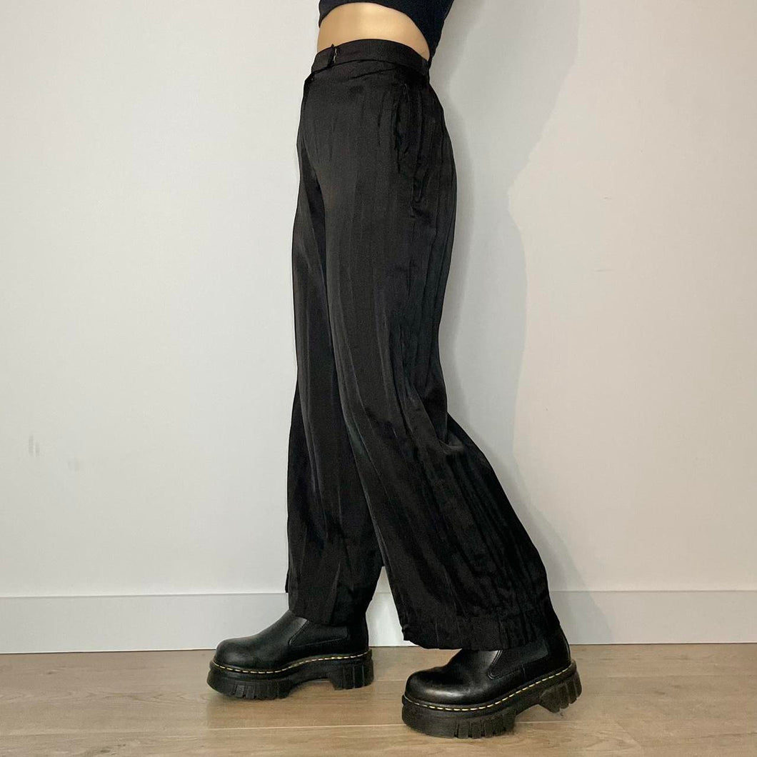 Petite black trousers - UK 6