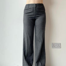 Load image into Gallery viewer, Petite smart trousers - UK 8
