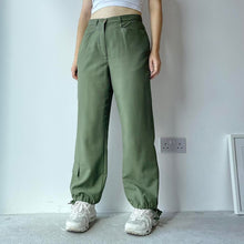 Load image into Gallery viewer, Green cargo pants - UK 10
