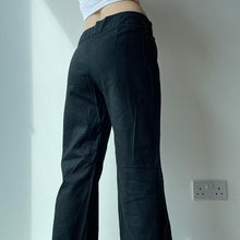 Cargar imagen en el visor de la galería, Petite linen trousers - UK 12
