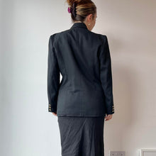 Load image into Gallery viewer, Petite black blazer - UK 8
