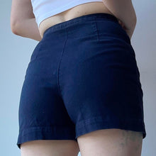 Cargar imagen en el visor de la galería, Vintage mom shorts - UK 6
