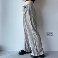 Load image into Gallery viewer, Wide leg linen trousers - M/L
