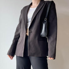Load image into Gallery viewer, Petite dark brown blazer - UK 10/12
