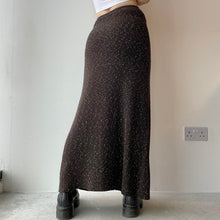 Load image into Gallery viewer, 90s knitted maxi skirt - UK 6/8
