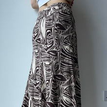 Load image into Gallery viewer, Patterned linen maxi skirt - UK 10

