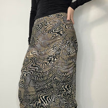 Load image into Gallery viewer, Animal print vintage skirt - UK 12/14
