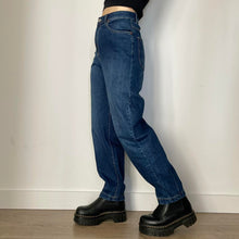 Load image into Gallery viewer, Dark blue mom jeans - UK 8
