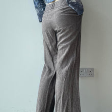 Load image into Gallery viewer, Brown linen trousers - UK 14
