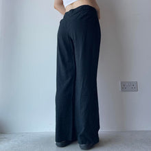 Load image into Gallery viewer, Petite linen trousers - UK 14

