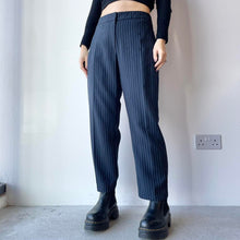 Load image into Gallery viewer, Petite pinstripe trousers - UK 14
