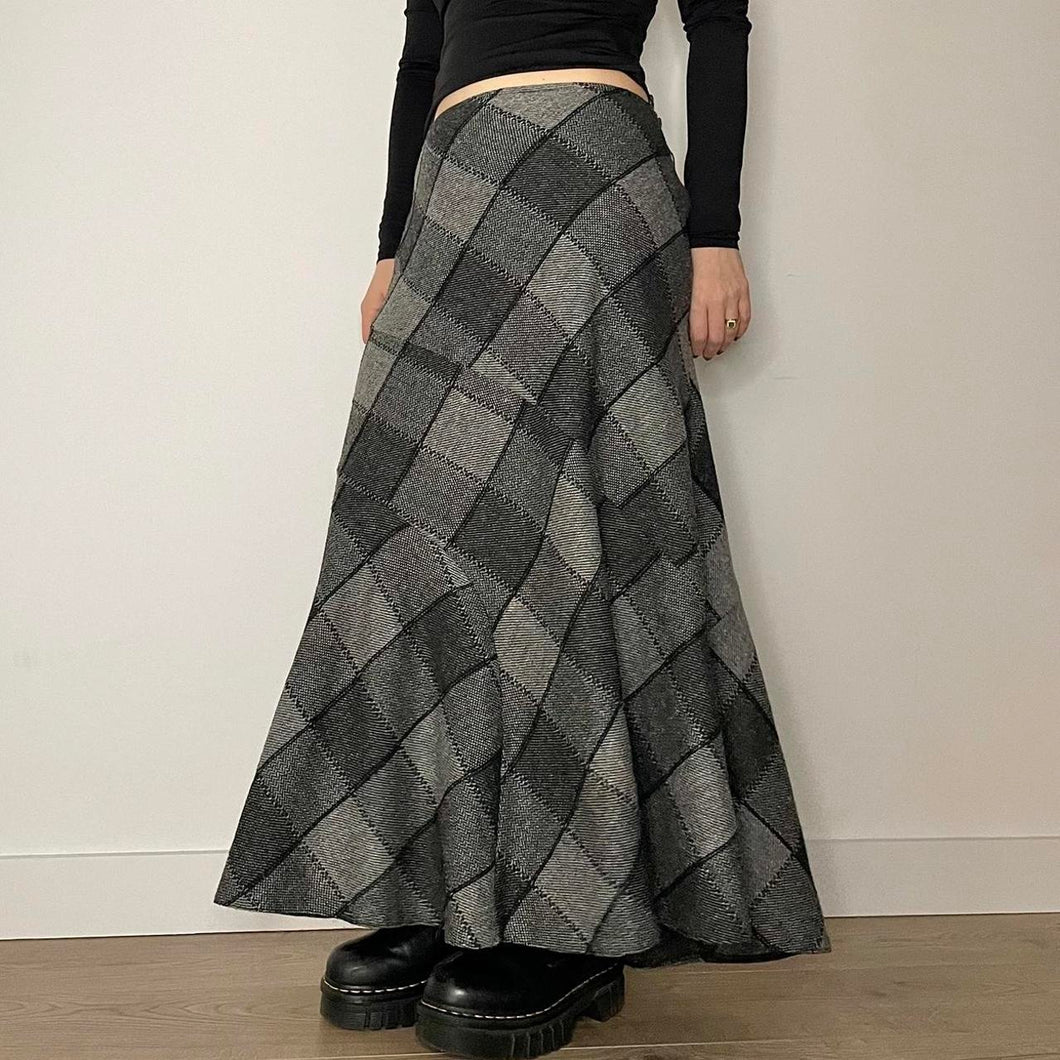 Grey wool maxi skirt - UK 14
