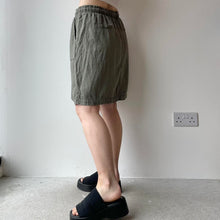 Load image into Gallery viewer, Khaki linen skirt - UK 16
