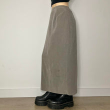 Load image into Gallery viewer, Vintage grey maxi skirt - UK 8/10
