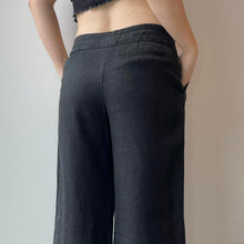 Load image into Gallery viewer, Petite linen trousers - UK 10/12
